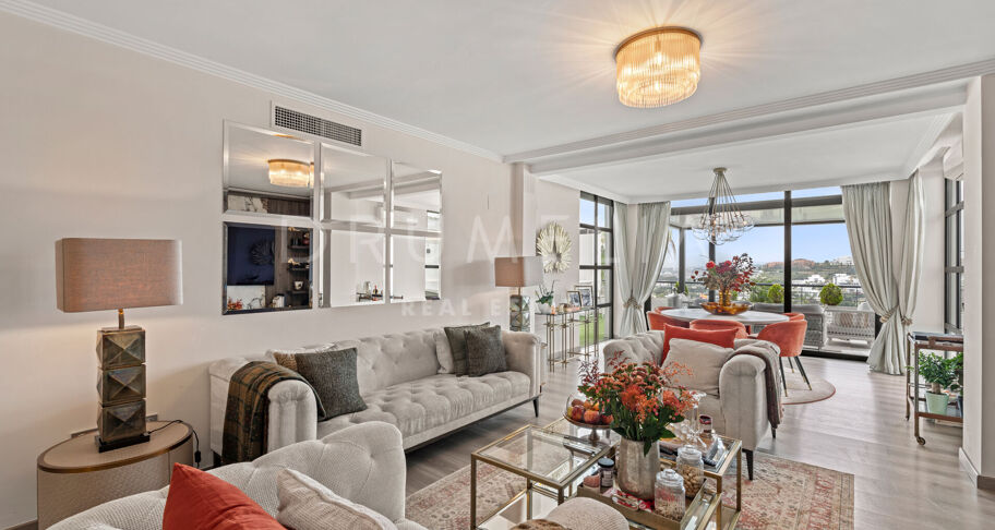 Wohnung mit Meer- und Golfblick in Los Flamingos, Benahavís