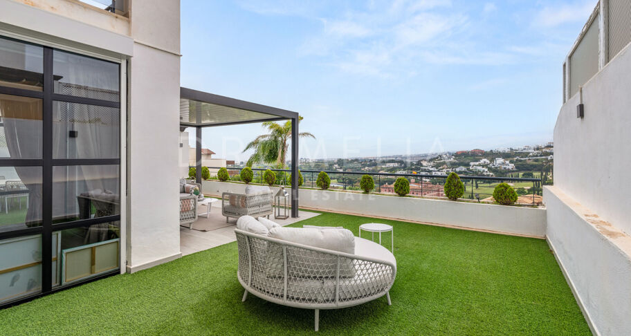Wohnung mit Meer- und Golfblick in Los Flamingos, Benahavís