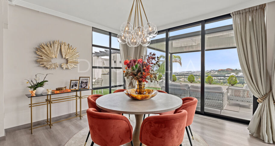 Wohnung mit Meer- und Golfblick in Los Flamingos, Benahavís
