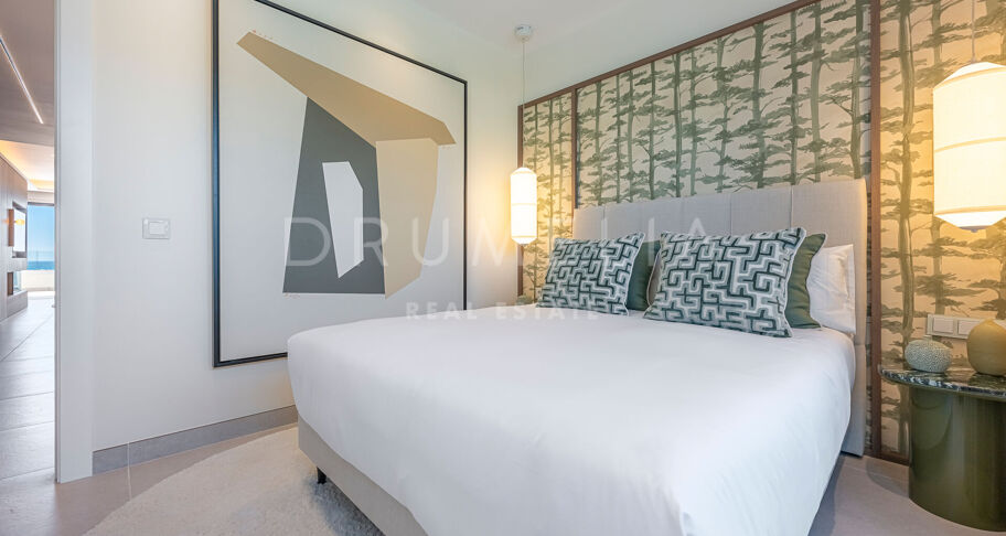 Gerenoveerd appartement aan het strand met zeezicht in Velaya