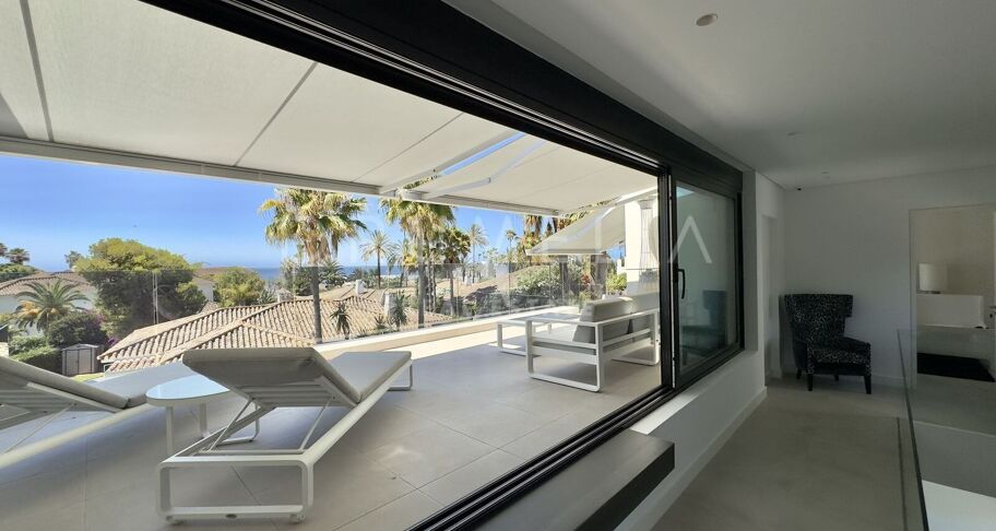 Villa contemporánea en los Monteros a pasos de la playa