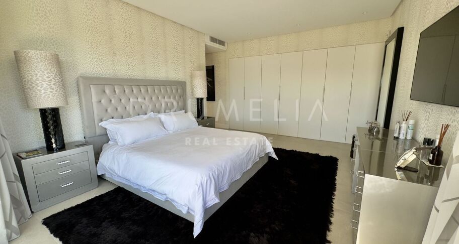 Villa contemporánea en los Monteros a pasos de la playa