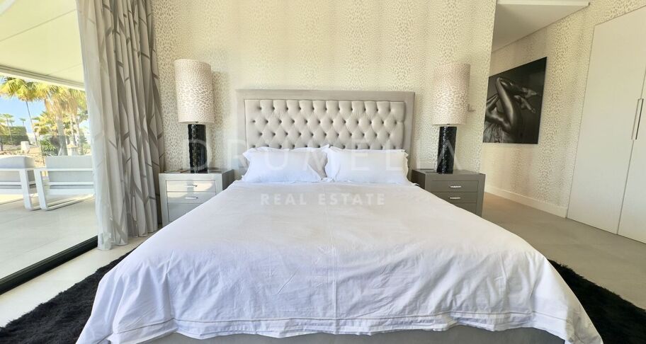 Villa contemporánea en los Monteros a pasos de la playa