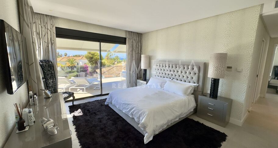 Villa contemporánea en los Monteros a pasos de la playa