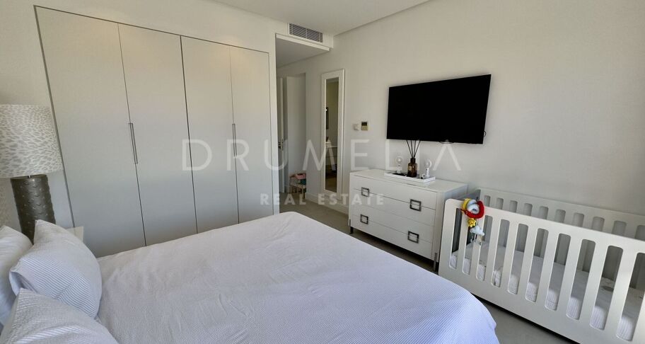 Villa contemporánea en los Monteros a pasos de la playa