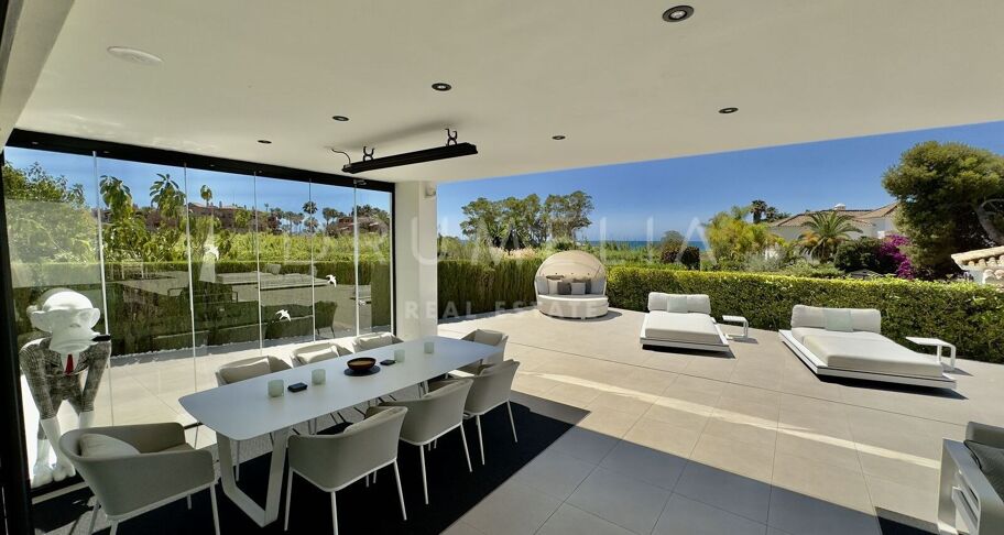 Villa contemporánea en los Monteros a pasos de la playa