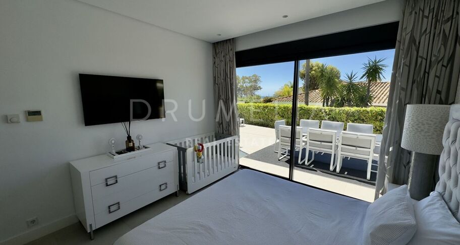 Villa contemporánea en los Monteros a pasos de la playa
