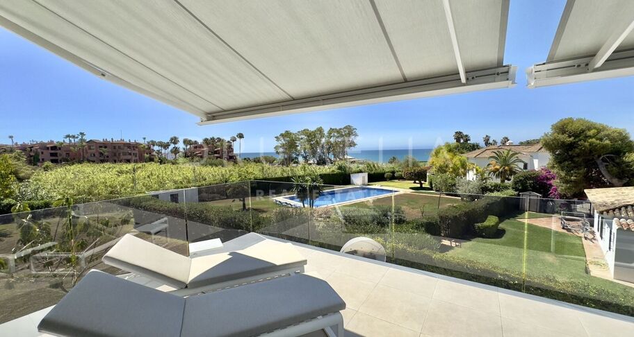 Villa contemporánea en los Monteros a pasos de la playa