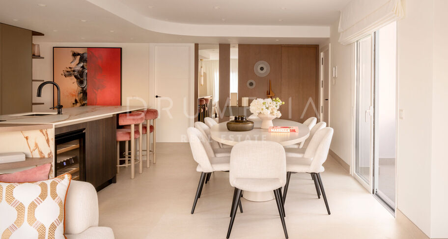Penthouse aan het strand met privé-dakterras in Dominion Beach