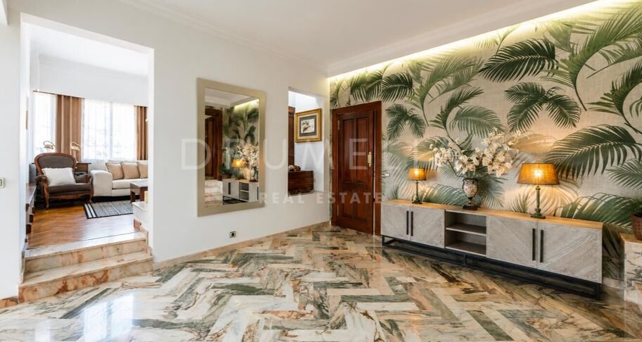 Villa met 8 slaapkamers en privézwembad in El Paraíso Alto
