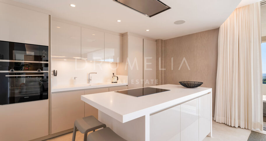 Apartamento en Real de La Quinta con vistas panorámicas