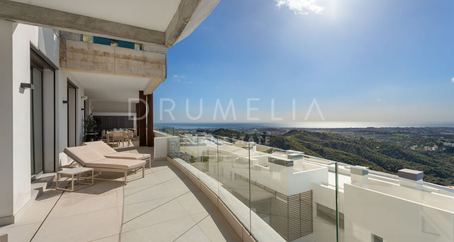 Apartamento en Real de La Quinta con vistas panorámicas