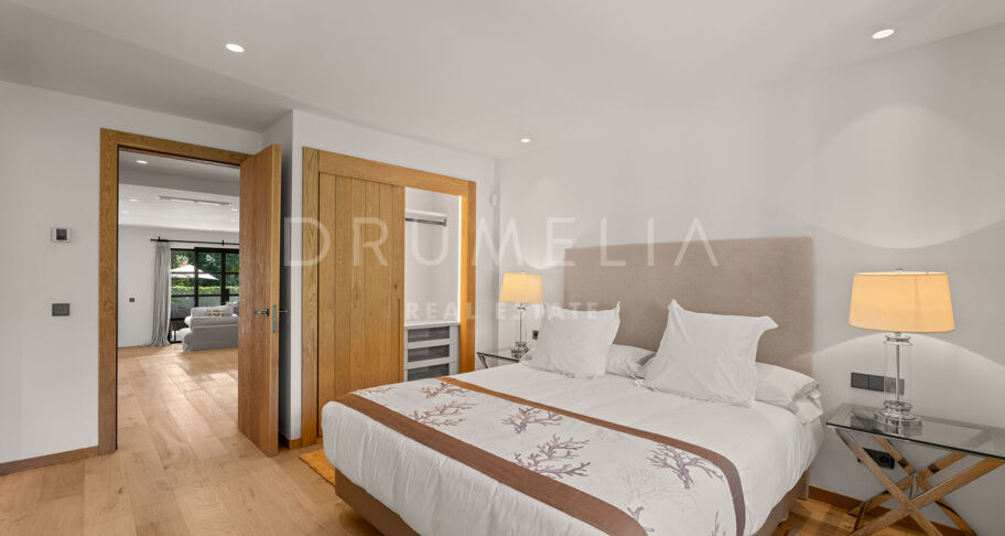 Villa 4 chambres avec piscine et vue sur la montagne en location longue duree a Nagueles, Golden Mile