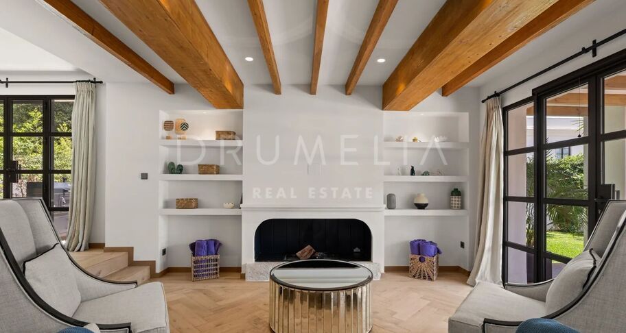 Villa 4 chambres avec piscine et vue sur la montagne en location longue duree a Nagueles, Golden Mile