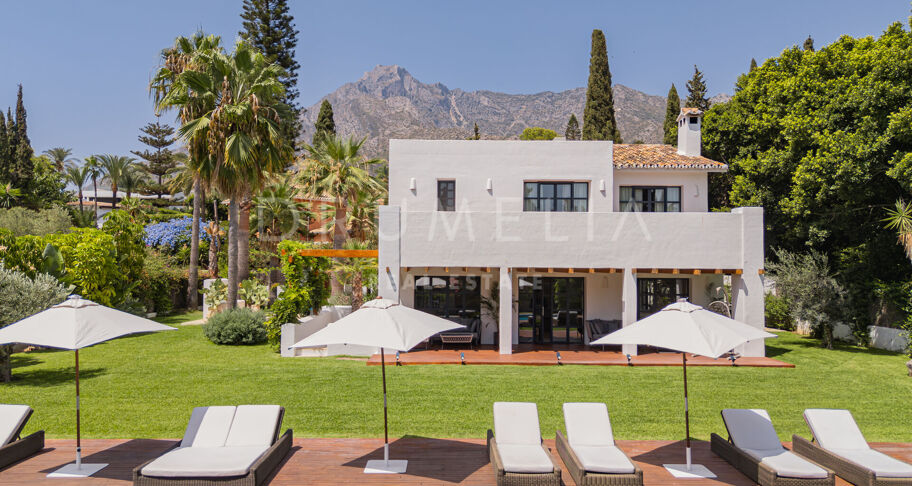 Villa 4 chambres avec piscine et vue sur la montagne en location longue duree a Nagueles, Golden Mile