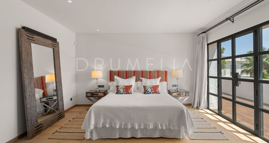 Villa 4 chambres avec piscine et vue sur la montagne en location longue duree a Nagueles, Golden Mile