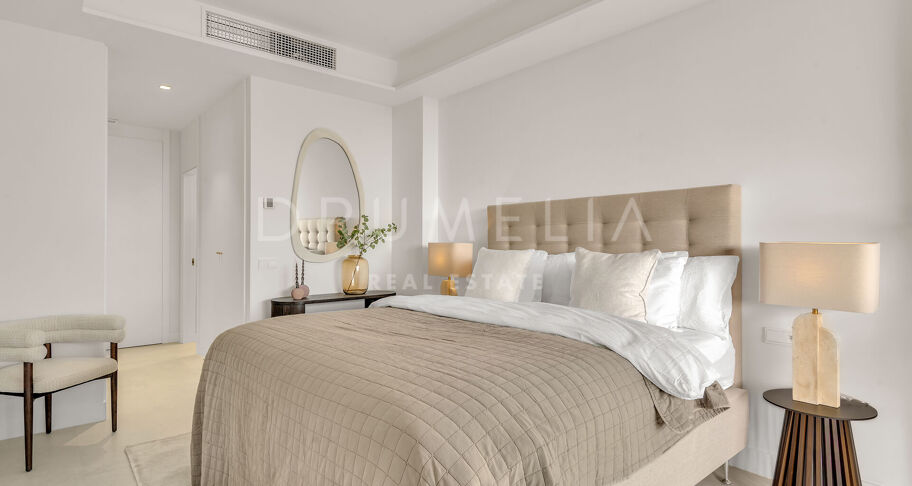 Eksepsjonell bolig med 4 soverom og privat basseng i Santa Clara Homes