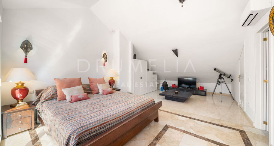 Rekkehus i Marbella Golden Mile, nær stranden