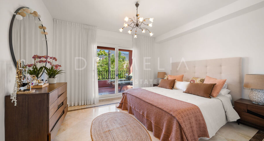 Rekkehus i Marbella Golden Mile, nær stranden