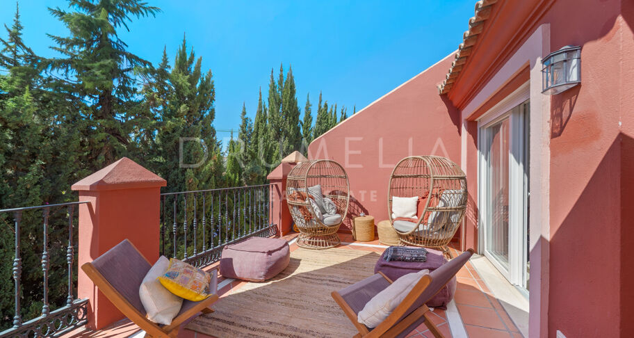 Rekkehus i Marbella Golden Mile, nær stranden