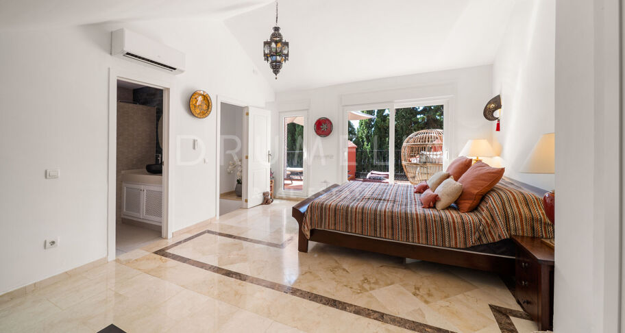 Rekkehus i Marbella Golden Mile, nær stranden