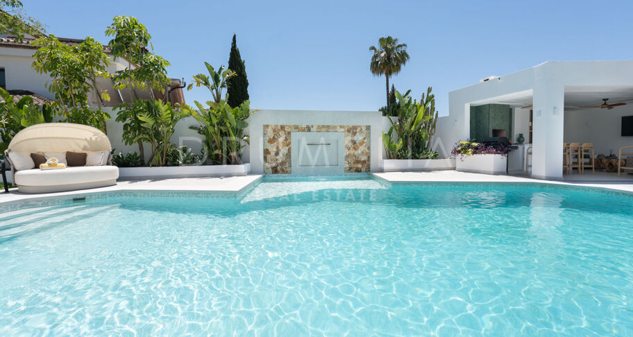 Nowa willa z sześcioma sypialniami w Bel Air, Estepona East