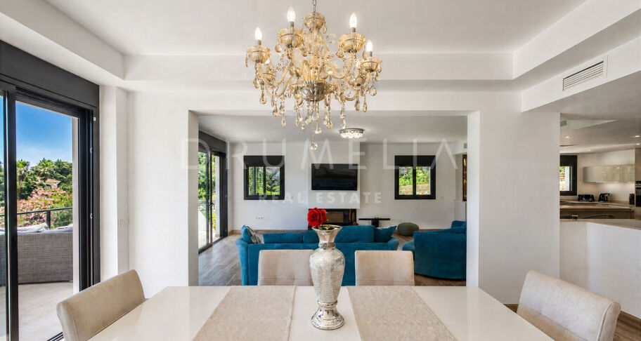 Renovated villa in El Rosario with private pool and open views