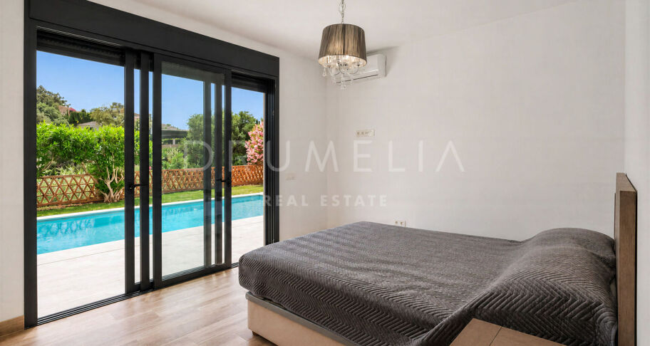 Renovated villa in El Rosario with private pool and open views