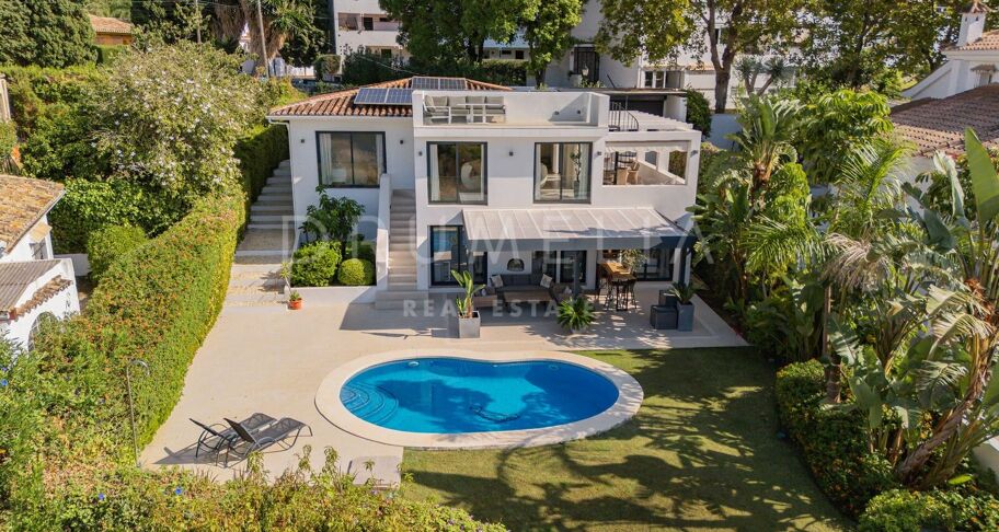 Une Villa Clé en Main à Nueva Andalucia, Marbella