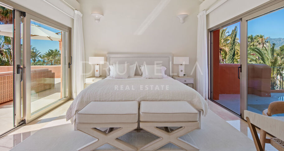 Duplex-Penthouse mit Meerblick in La Morera, Marbella East