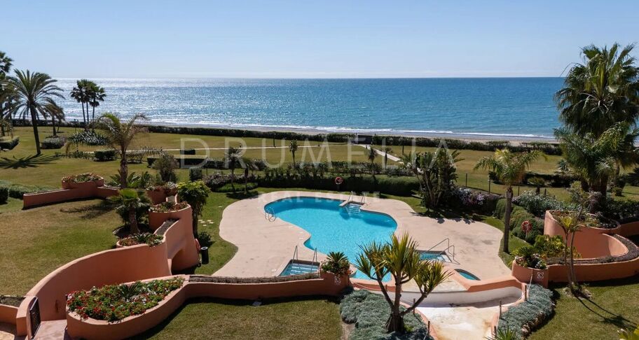 Duplex-Penthouse mit Meerblick in La Morera, Marbella East