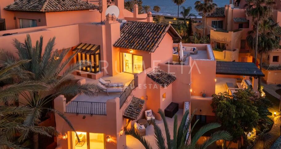 Duplex-Penthouse mit Meerblick in La Morera, Marbella East