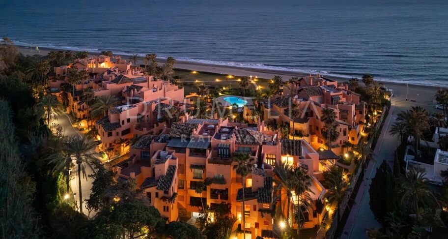 Duplex-Penthouse mit Meerblick in La Morera, Marbella East