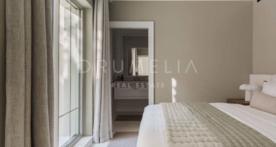 Villa rénovée à Golf Valley avec spa et salle de sport à Nueva Andalucía