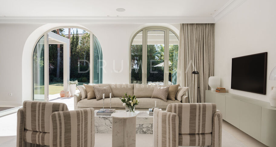 Villa rénovée à Golf Valley avec spa et salle de sport à Nueva Andalucía