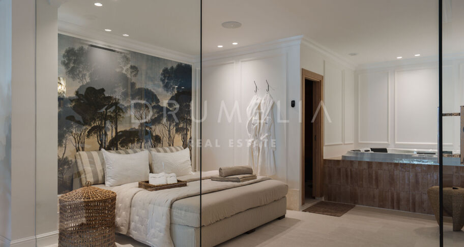 Villa rénovée à Golf Valley avec spa et salle de sport à Nueva Andalucía