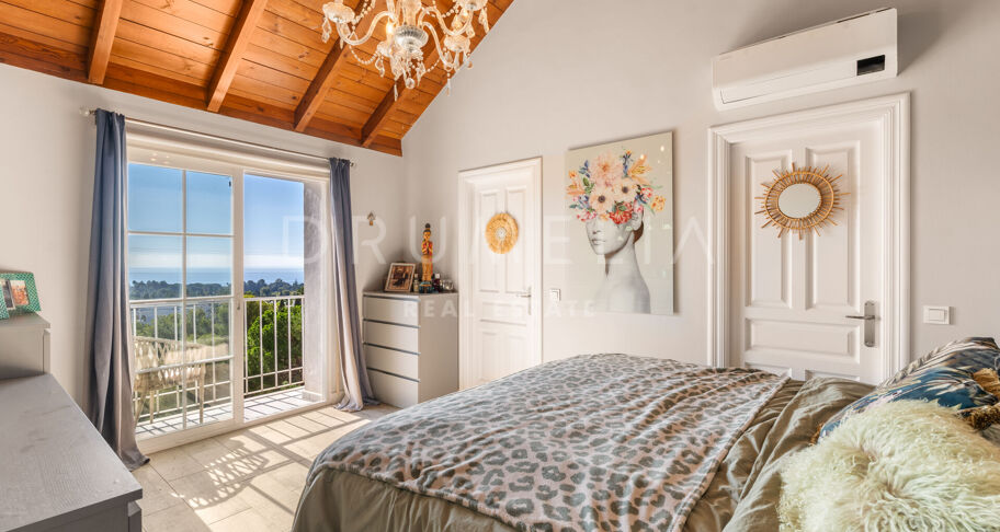 Reihenhaus zu verkaufen in Marbella Hill Club, Marbella Goldene Meile
