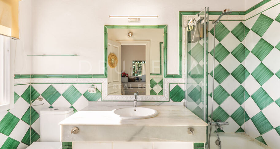 Reihenhaus zu verkaufen in Marbella Hill Club, Marbella Goldene Meile