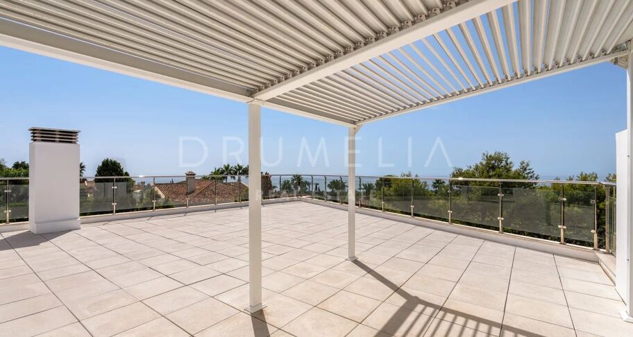 Moderne, luxuriöse Doppelhaushälfte mit herrlicher Aussicht, Sierra Blanca, Marbella Goldene Meile