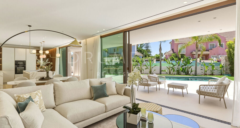 Brandneue, moderne Villa nahe dem Strand in San Pedro de Alcántara