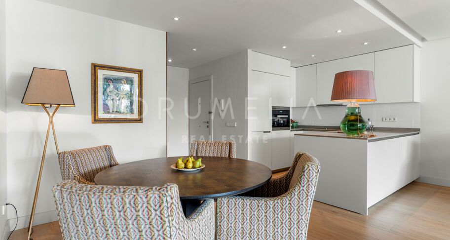 Elegantes Apartment in der prestigeträchtigen Marina de Puente Romano an der Goldenen Meile von Marbella