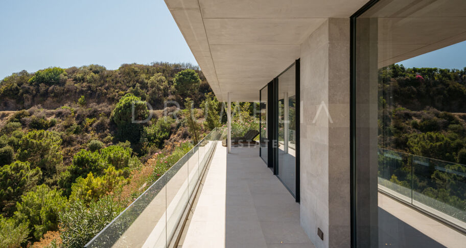 Casa Cuiabá - New eco-friendly modern luxury villa with panoramic sea views in fabulous Monte Mayor, Benahavis