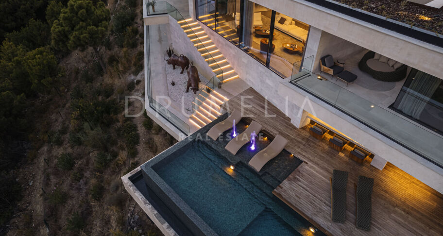 Casa Cuiabá - New eco-friendly modern luxury villa with panoramic sea views in fabulous Monte Mayor, Benahavis