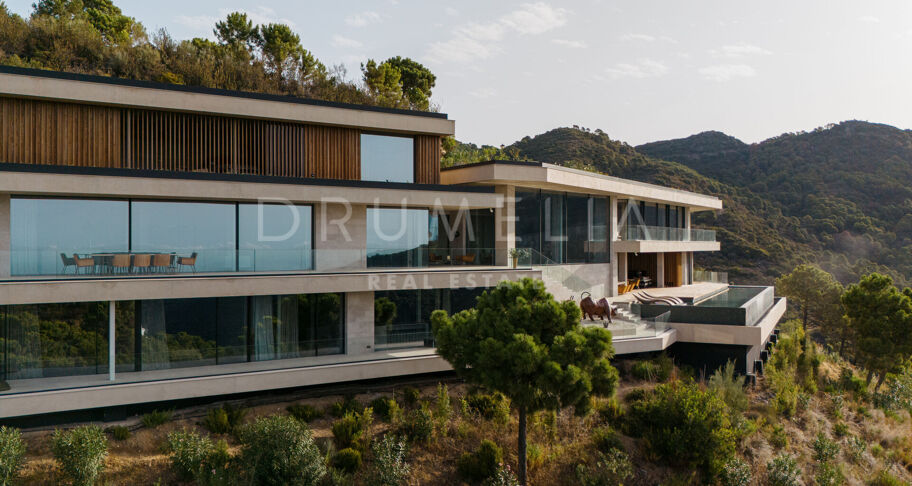 Casa Cuiabá - New eco-friendly modern luxury villa with panoramic sea views in fabulous Monte Mayor, Benahavis
