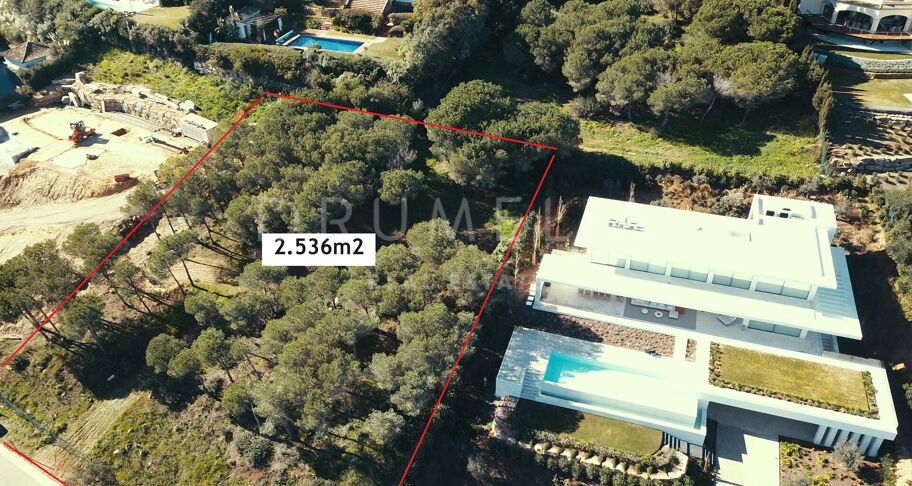 Exclusivo y Lujoso Proyecto de Villa Turnkey en Sotogrande