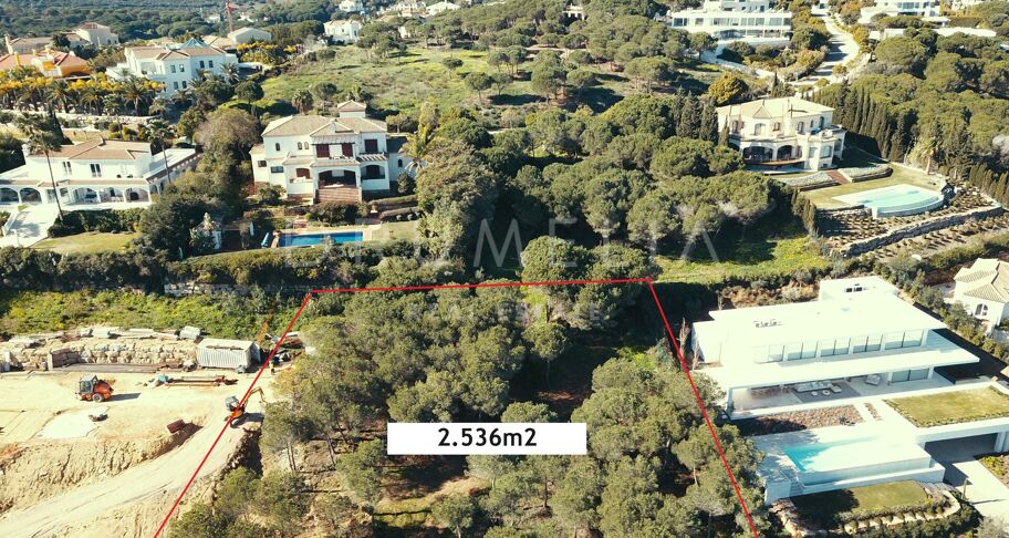 Exclusivo y Lujoso Proyecto de Villa Turnkey en Sotogrande