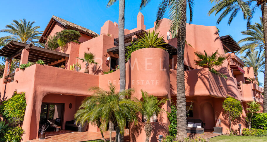 Niezwykły Triplex przy plaży w Torre Bermeja, Estepona