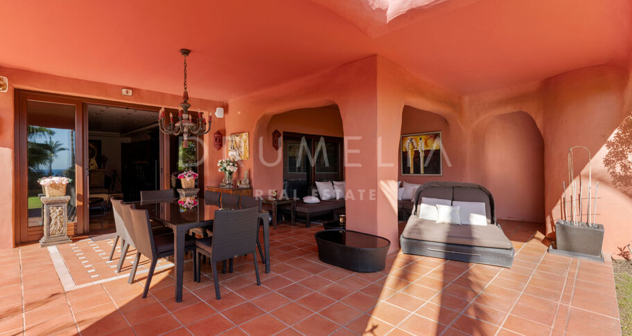Niezwykły Triplex przy plaży w Torre Bermeja, Estepona