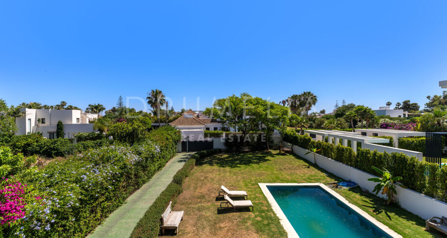 Charmante villa in mediterrane stijl in Casasola, Estepona
