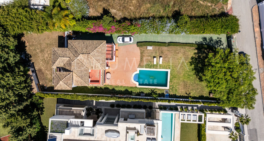 Charmante villa in mediterrane stijl in Casasola, Estepona